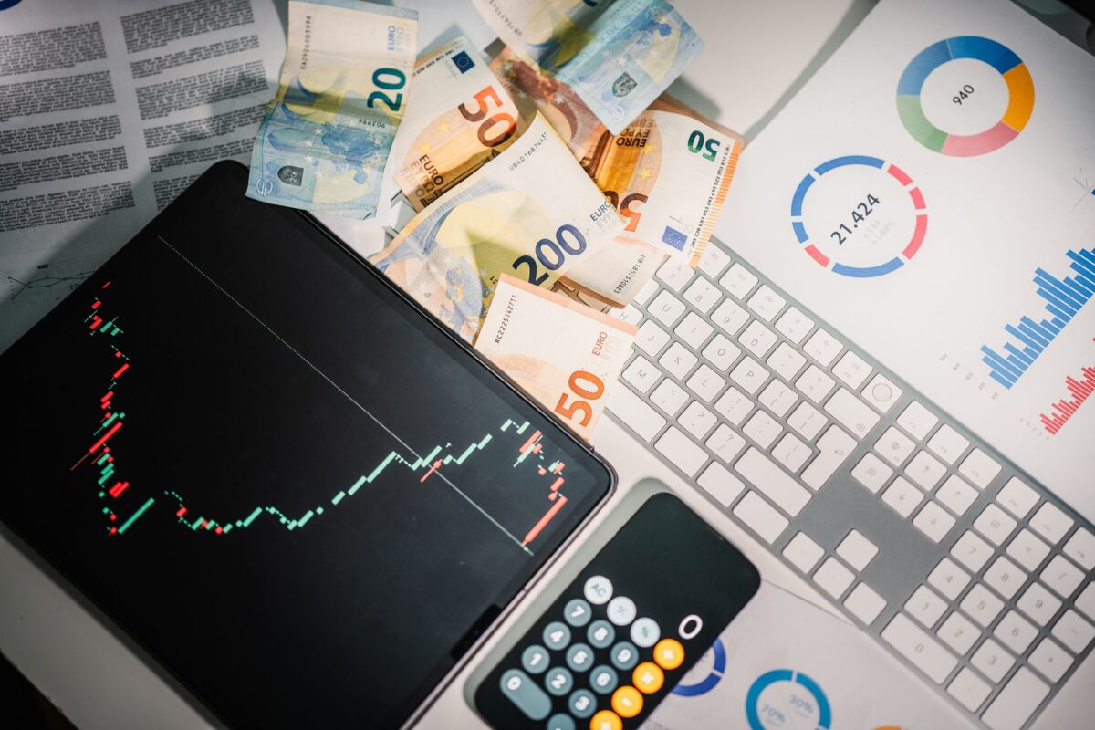 Google Ads : priorité des canaux et plafonds de budget, la fin du tout ou rien